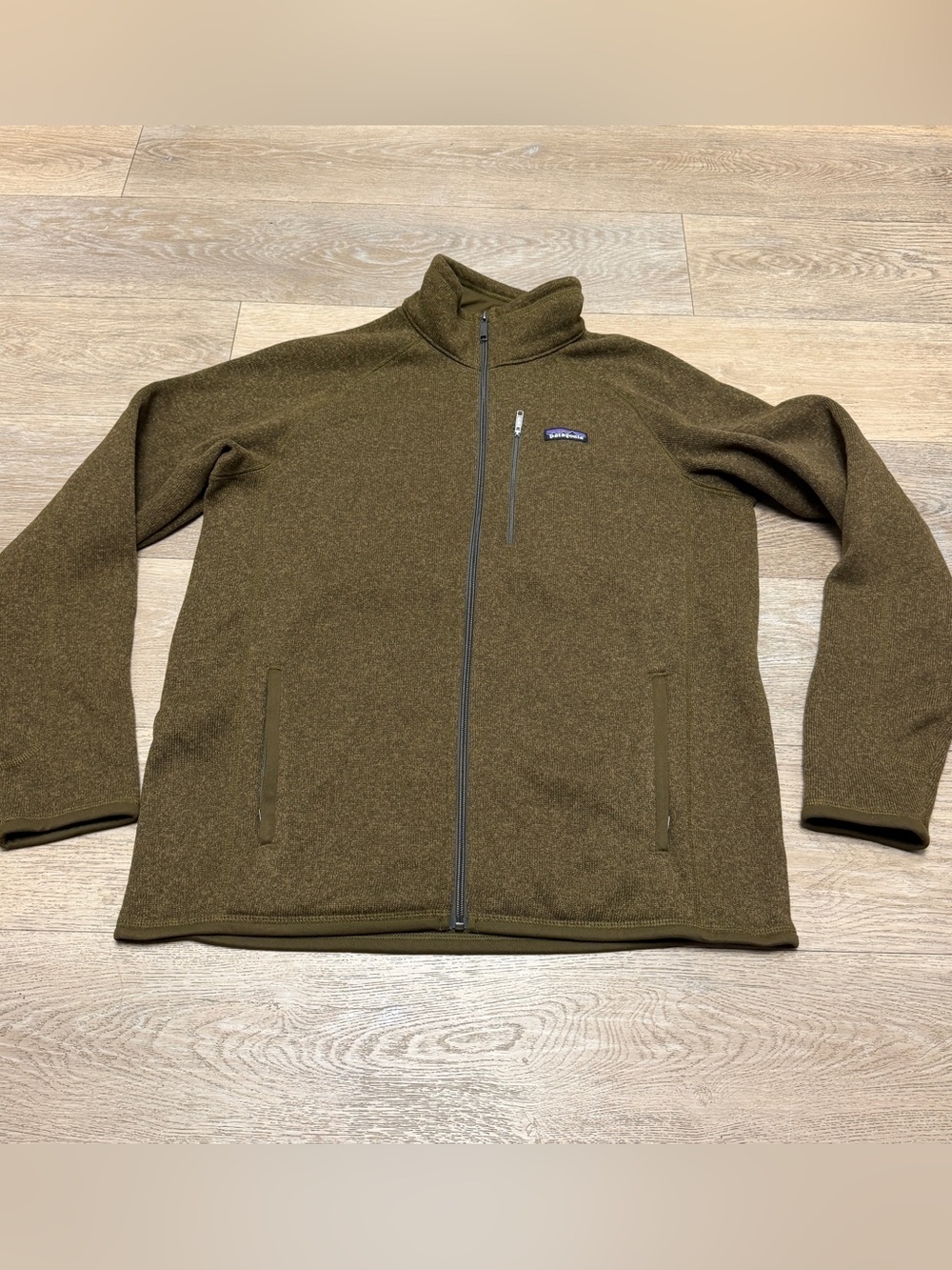 Patagonia Men’s Better Sweater Fleece Jacket Sediment Size Large NWOT 25527